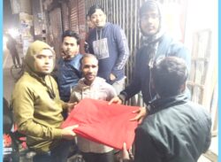 বরিশালে এসএসসি-১২ ব্যাচের উদ্যোগে শীতবস্ত্র বিতরণ