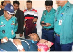 বরিশাল বিশ্ববিদ্যালয়ের ছাত্রলীগের ২ নেতাকে কুপিয়ে জখম