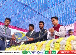 নতুন বাংলাদেশ গড়ার স্বপ্ন দেখতে পাচ্ছি -উপদেষ্টা আসিফ মাহমুদ