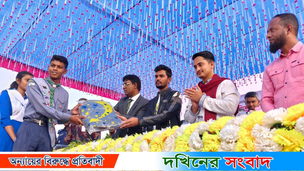 নতুন বাংলাদেশ গড়ার স্বপ্ন দেখতে পাচ্ছি -উপদেষ্টা আসিফ মাহমুদ