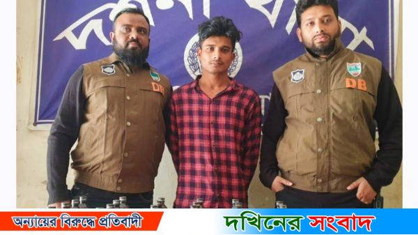 দর্শনায় ৩০ বোতল ফেনসিডিলসহ যুবক গ্রেফতার