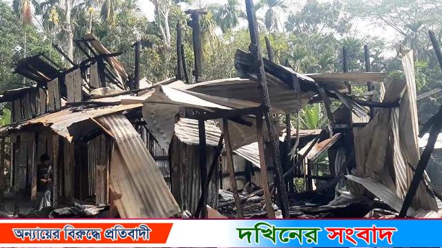 বরগুনায় অ’’গ্নি’’কা’’ণ্ডে ১৬টি দোকান পুড়ে ছা’’ই, কোটি টাকার ক্ষতি