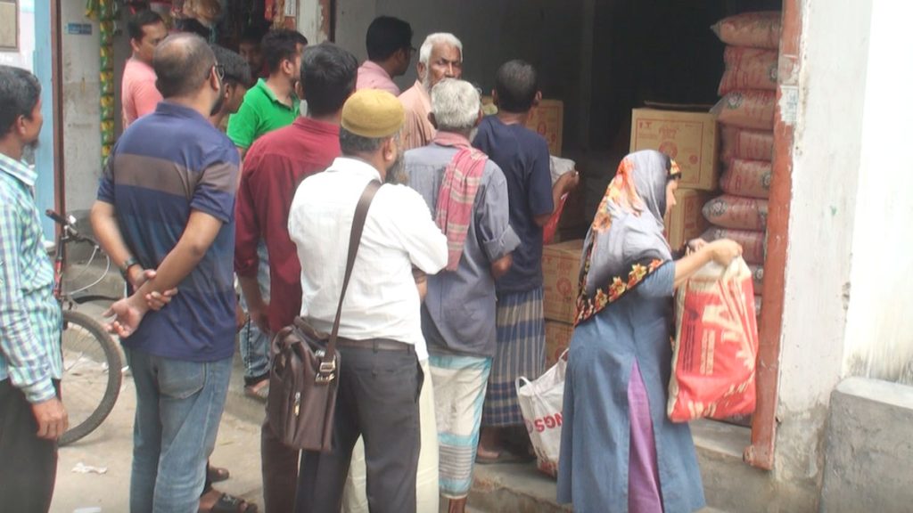 বরিশালে বাতিল হচ্ছে ৬০ হাজার ভুয়া টিসিবি কার্ড