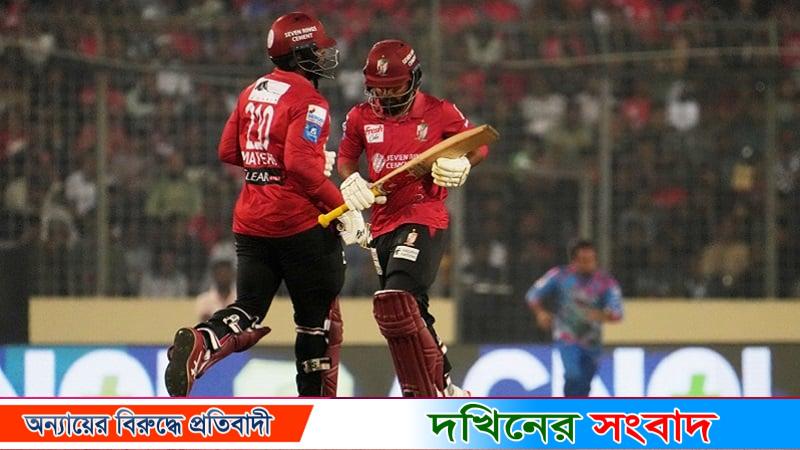 ইতিহাস গড়ে আবারও বিপিএল চ্যাম্পিয়ন বরিশাল