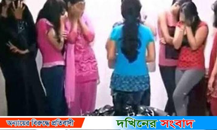 বরিশাল নগরীতে প্রকাশ্যে চলছে দেহ ব্যবসা এলাকাবাসীর ক্ষোভ  প্রকাশ!