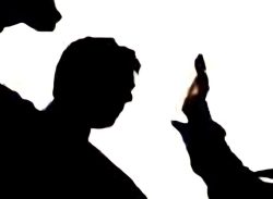 পটুয়াখালীতে চাঁদা না দেওয়ায় বালু ব্যবসায়ীকে মারধর করলেন বিএনপি নেতা!